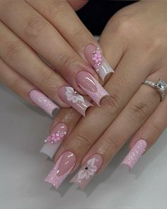 Blush Nail Designs, Nails 3d Flowers, Pink Bling Nails, Pink Spring Nails, Ongles Bling Bling, Blush Nail, Quinceanera Nails, Flowers Glitter, Manicured Nails