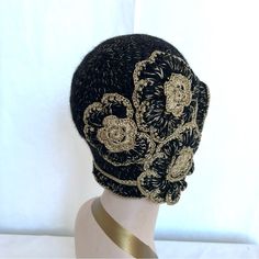 Roman Keflay Hand Crochet 1920s Flapper Style Black & Gold Hat Brand New. Inside Circumference 24” Winter Gatsby Style Fitted Cloche Hat, Fitted Flapper Cloche Hat, Black Gatsby Style Hats For Evening, Elegant Black Hat, One Size Fits All, Elegant Black One Size Hat, Vintage Black Hat One Size, Fitted Flapper Hat For Vintage Events, Fitted Flapper Hat For Formal Occasions, Gold Hat