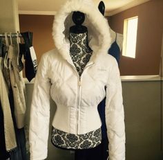 White Quilted Jacket, Mcbling Fashion, White Puffer Jacket, White Puffer, 2000s Fashion Outfits, Adidas Outfit, Color Run, Clothing Pieces, White Fur