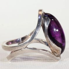 Bezel Set Cabochon, Memorial Ring, Color Bands, Purple Band, Silver Tops, Rose Gold Band, Modern Ring, Silver Art, Agate Ring