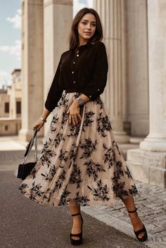 Lasaky - Floral Print Sheer Mesh White Midi Skirt with Flounced Hem and Velvet Appliqué High Waist Maxi Skirt, Short Pollera, Flowy Maxi Skirts, Maxi Rok, High Waisted Maxi Skirt, Floral Leaves, Skirt Maxi, Mode Vintage, Basic Style