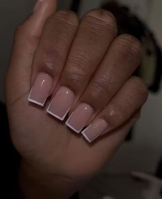 Elegant Nails Gel, Simple Nails French Tip, Powder Nails Short, Simple Nails French, Short Tapered Square Nails, Drippy Nails, Short Nails Simple, Square French Tip, Nails Biab