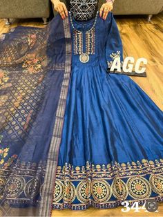 Quality: 100 % Guaranteed Premium maslin silk gown detailed with beautiful & heavy golden zari embroidery & big sequence work all over ... Linning attached.... Paired with net duppata with Size available: 38(small) 40 (medium) 42 (large) If you have any further inquiries plz inbox me.. thank you Bollywood Style Floor-length Dola Silk Salwar Kameez, Bollywood Style Floor-length Chinon Unstitched Suit, Bollywood Style Floor-length Raw Silk Unstitched Suit, Bollywood Style Floor-length Salwar Kameez For Transitional Season, Fitted Floor-length Bollywood Salwar Kameez, Bollywood Dress, Indian Gowns Dresses, Indian Gowns, Party Kleidung