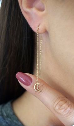 14K 9K Gold Crescent Moon Threader Earrings, Gold Minimalist Earrings, Dainty Moon Threaders, Long Chain Earrings, Celestial gold earrings, Gift for her, FREE EXPRESS SHIPPING Dainty and minimalist 14K or 9K Solid gold threader earrings with a small crescent moon. A lovely, versatile pair of earrings/earring that you will love wearing all day, everyday! Whisper....The beauty of the crescent moon beholds the half lit sky... ------------------------------------------- D E T A I L S 14K Solid Gold Minimalist Moon Charm Drop Earrings, Minimalist Yellow Gold Earrings With Moon Charm, Dainty Yellow Gold Earrings With Moon Charm, Minimalist Crescent Earrings For Gift, Minimalist Crescent Earrings As Gift, Minimalist Yellow Gold Crescent Earrings, Minimalist Crescent Yellow Gold Earrings, Dainty Yellow Gold Moon Earrings, Minimalist Moon-shaped Earrings For Gift