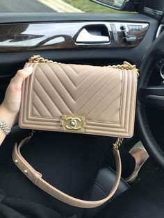 Chanel Chevron Bag, Chanel Chevron, Bags Aesthetic, Burberry Handbags, Dark Beige, Prada Handbags, Chanel Bags