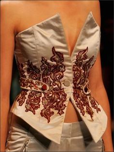 Corsets Tops, Detail Couture, Mode Kimono, Corset Fashion, Paris Mode, Corsets And Bustiers, Bustiers