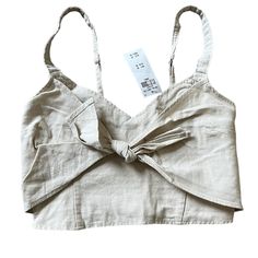 Nwt Abercrombie & Fitch Front Tied Cream Cropped Top W/ Ruffled Back - Sz Small Excellent Condition - Never Worn Size Small Measurements In The Photos Color Cream Cbb 4 - For Sellers Purpose Navy Crop Top, Flower Kimono, Cream Crop Top, Sequin Shirt, Basic Grey, Tie Dye Hoodie, Summer Blouses, Shoulder Shirts, Front Tie Top