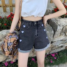 Brand Name: MsDasteMaterial: PolyesterWaist Type: HIGHLength: ShortsDecoration: PATTERNOrigin: CN(Origin)Jeans Style: Wide Leg PantsAge: Ages 18-35 Years OldModel Number: 2021032924W109Item Type: JEANSGender: WOMENRelease Date: Summer 2021Thickness: RegularStyle: CasualFabric Type: SoftenerClosure Type: Zipper FlyFit Type: RegularWash: lightWomen jeans shorts color: Blue GrayLady denim shorts sizes: XS S M L XL XXLFemale shorts decoration: Heart printedWater washed jeans seasons: Summer Autumn F Jeans Shorts Women, Short Jeans Pants, White Lace Gloves, Cute Heart, Jeans For Short Women, Short Jeans, Shorts Women, Designer Shorts, High Waisted Shorts Denim