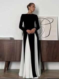 Pleated Patchwork Long Sleeve Maxi Dress : Pattern Type: Patchwork Neckline: O-Neck Dresses Length: Mid-Calf Material Composition: synthetic fiber Gender: WOMEN Black And White Dress Hijab, Patchwork Sleeve, Chic Maxi Dresses, 파티 드레스, فستان سهرة, Mini Robes, Pleated Maxi Dress, Pleated Maxi, Women Maxi