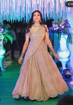 Light Colour Lehenga For Engagement, Jwellery Idea For Lehenga, Crop Top Lehenga For Engagement, Lehangas For Reception South Indian, Lehanga Designs Latest For Wedding South Indian, Reception Lehenga Ideas, Bridal Lehengas For Reception, Lehangas For Engagement, Lehangas For Reception