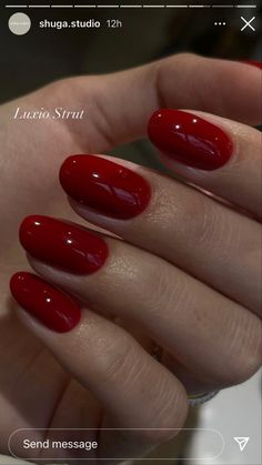 Red Nail Manicure Ideas, Red Nails Simple Classy, Red Classic Nails, Classy Nails Red, Nails 2022 Red, Round Red Nails, Elegant Nails Red, Red Nail Art Elegant, Simple Nails Red