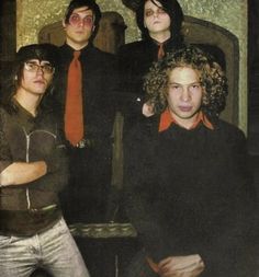 Mcr Group Photo, Mcr Photoshoot, Mcr Killjoys, Mcr Band, Mcr Memes, Ray Toro, I Love Mcr, Mikey Way, Rock Groups