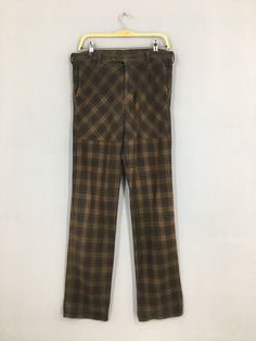 "Size 34x32.5 Studio Oribe Japanese Cargo Pants Tartan Plaid Checkered Cargo Pants Casual Straight Cut Pants Tartan Plaid Casual Pants W34 Please contact me for any questions about this clothing before buying. SIZE MEASUREMENTS :- WAIST : 34\" inches HIPS : 38\" inches THIGH: 22\" inches  LEG OPENING : 16\" inches RISE : 11\" inches INSEAM : 32.5\" inches OUTSEAM (TOTAL LENGTH) : 42\" inches WEIGHT : 0.43 kg Condition : Good Condition. No holes and no stains. Please pay close attention to measur Vintage Style Khaki Trousers, Fitted Full-length Khaki Work Pants, Vintage Pants For Fall, Vintage Trousers For Fall, Vintage Fall Trousers, Brown Straight Leg Bottoms With Belt Loops, Fitted Brown Pants With Patch Pockets, Brown Wide Leg Work Pants For Fall, Fitted Beige Pants With Patch Pockets