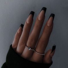 Halloween Basic Nails, Black Nails Coffin Shape, Halloween Nails Basic, Basic Fall Nail Ideas, Black French Coffin Nails, Black Ballerina Nails, Basic Halloween Nails, Simple Halloween Nail Designs, Slay Nails