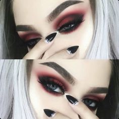 Evil Queen Eye Makeup, Female Ghostface Makeup, Makeup Ideas For Black And White Outfit, Intense Smokey Eye, Gothic Baddie Nails, Easy Colorful Makeup Looks, Vamp Eye Makeup, Friday The 13th Eye Makeup, Goth Cat Eye Makeup