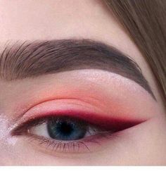 Makeup Looks Red, Make Up Mata, Make Up Diy, Smokey Eyeliner, Red Eyeshadow, Red Makeup