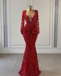 Glamorous Red Fishtail Gown, Red Fishtail Dress For Gala, Red Mermaid Maxi Dress For Evening, Red Fishtail Dress For Formal Occasions, Red Mermaid Gown With Sweep Train, Red Mermaid Hem Gown For Red Carpet, Red Mermaid Evening Dress With Sweep Train, Red Carpet Red Gown With Mermaid Hem, Red Mermaid Dress With Sweep Train For Evening