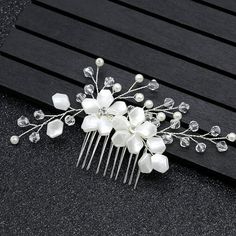 Type : Headband Department Name : ADULT Material : Metal Origin : Mainland China CN : Zhejiang Color: J. Gold Wedding Hair Accessories, Wedding Hair Pins Crystal, Gold Hair Accessories Wedding, Flower Wedding Hair, Pearl Hair Combs, Bridal Hair Headpiece, Gold Headpiece, Bride Headband, Bridal Wedding Hair