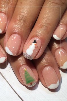 Snowman Nails Design Ideas Christmas Nails 2023 Snowman, Simple Snowman Nails, Snow Nails Short, Simple Short Christmas Nail Designs, Frosty The Snowman Nails, Snowman Nails Design, Claire Nails, Snowman Nail Designs, Christmas Nails For Kids