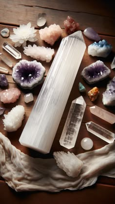 Crystals Photoshoot, Crystals And Gemstones Photography, Crystal Product Photography, Crystals Product Photography, Crystal Healing Photography, Crystal Charging, Meditating With Crystals, Crystals Selenite, Boho Witch