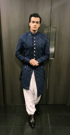 Night Kolkata, Best Wedding Suits For Men, Moshin Khan, India Fashion Men, Best Wedding Suits