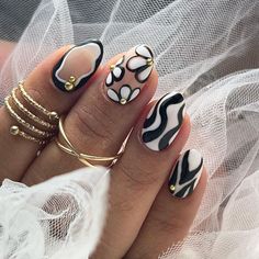 Black And White Nail, Ideas Uñas, Milky Nails, Simple Acrylic Nails, Cute Gel Nails, Nail Swag, Fire Nails