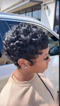 Black Hair Pixie Cut, Short Haircuts Black Hair, Pixie Haircut Black Women, Haircut Black Women, Finger Waves Short Hair, Short Dyed Hair, Finger Wave Hair, Short Natural Curly Hair, Natural Hair Cuts