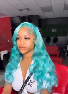 Nuni Dior, Pretty Selfies, Lace Wigs, Cute Hairstyles, Wig Hairstyles, Wigs, Dior, Hair Styles, Lace