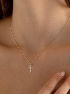 Yellow Gold  Collar  Copper   Embellished   Women's Fashion Jewelry Heart And Cross Necklace, Cross Necklace Aesthetic, Cross Charm Necklace, Locket Design, Cross Necklace Women, Christian Bracelets, Gold Cross Necklace, Styl Boho, Christian Jewelry