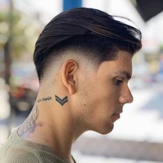 Mens Haircuts 2022, Best Mens Haircuts, Haircuts 2022, Male Haircuts Curly, Mens Hairstyles Fade, Gents Hair Style, Guy Haircuts Long, Best Barber, Mens Hairstyles Thick Hair