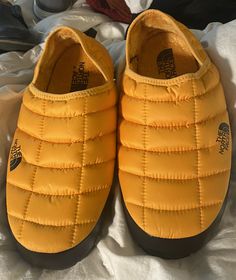 Excellent. Never worn outside. No wear on the bottoms. Hardly worn inside. Smoke free pet free home. Quick ship tracked North Face Mules, North Face Slippers, North Face Shoes, Mule, North Face, Clogs, The North Face, Slippers, Sandals