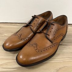 Johnston & Murphy Henrick Wingtip Dress Shoes Men's 8 Brown 15-3270 $140 Nwob Fitted Moc Toe Semi-formal Oxfords, Cognac Plain Toe Oxfords For Semi-formal Occasions, Brown Dress Shoes With Plain Toe And Removable Insole, Fitted Brown Dress Shoes, Cognac Wingtip Oxfords For Semi-formal Occasions, Masculine Fitted Wingtip Oxfords, Fitted Masculine Wingtip Oxfords, Masculine Fitted Oxfords With Leather Sole, Fitted Masculine Oxfords With Leather Sole