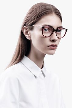 alfadolls:  Marine Deleeuw Eyewear Retail, Aesthetic Glasses, Fancy Glasses, Star Garnet, Four Eyes, Pictures Of The Week, Wearing Glasses