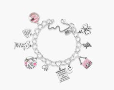 James Avery Charm Bracelet Aesthetic, James Avery Charm Bracelet Ideas, Girl Necessities, James Avery Bracelet, Bracelets Outfit, James Avery Rings, Xoxo Jewelry