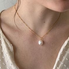 Cari Single Pearl Drop Necklace - Adorned by Ruth Christmas Gifts For Daughter, Jewelry For Bridesmaids, Pearl Drop Pendant, Pearl Drop Necklace, Edison Pearls, Single Pearl, Silver Pearl Necklace, Drop Pendant Necklace, Gold Pearl Necklace