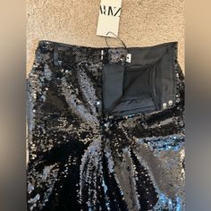 Questions? Leave A Comment Below! Zara Sequined Bottoms For Spring, Chic Sequined Zara Bottoms, Luxury Black Sequined Bottoms, Black Sequined Mini Bottoms, Black Sequins Zara Dress, Sequin Pants, Zara Black, Limited Editions, Zara