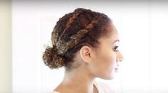 One Step Hairstyles For Curly Ladies Who Want To Get Fancy Without The Struggle — VIDEOS Fancy W, Sparkling Dress, Bridesmaid Hair Long, Hair Things, Step By Step Hairstyles, Curl Styles, Hair Locks, Beauty Basics, Layered Haircuts