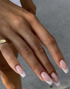 Ongles Beiges, Minimal Nails, Healthy Advice, Soft Nails, Minimalist Nails, Pretty Acrylic Nails