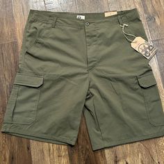 New With Tags Casual Khaki Cotton Jean Shorts, Hiking Summer, Dad Shorts, Kicks Shoes, Men's Chaps, Gray Camo, Work Shorts, Mens Workwear, Knee Length Shorts