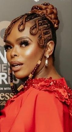 Braids With Fringe, Straight Up Hairstyles, Cornrow Styles, Yellow Hair Color, African Ladies, Stylish Naija, Braid Inspiration, Amazing Hairstyles, Classy Hairstyles