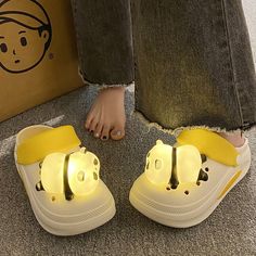 Women Outerwear, Mens Shoes Casual Sneakers, Clogs Shoes, Heel Type, Shoes For Women, Outerwear Women, Types Of Shoes, Season Summer, High Fashion