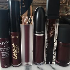 Dark Feminine Aesthetic, Dark Makeup, Mac Makeup, Makeup Items, Red Aesthetic, Pretty Makeup, Cute Makeup