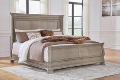 Lexorne Gray King Sleigh Bed - Ornate Home Grey Sleigh Bed, California King Sleigh Bed, Wing Headboard, King Sleigh Bed, Queen Sleigh Bed, Sleigh Bedroom Set, Winged Headboard, Headboard Design, Design Motifs