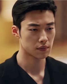 Woo Dohwan, Most Handsome Korean Actors, Woo Do Hwan, Korean Male Actors, Sans Cute, Martial Arts Workout, Handsome Asian Men, Charming Man, Face Characters