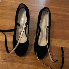 Black Velvet Heels Size 40 Nwot Stiletto 5inch Black Velvet Heels, Black Velvet Shoes, Velvet Shoes, Velvet Heels, Black Velvet, Cosplay Costumes, Velvet, Women Shoes, Heels