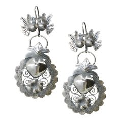 Lovebirds Frida Kahlo Silver Mexican Earrings – JJ Caprices Frida Kahlo Earrings, Mexican Earrings, Silver Pearl Earrings, Mexican Jewelry, Filigree Earrings, Flower Bracelet, Silver Filigree, Circle Earrings, Silver Pearls