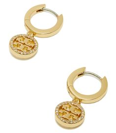 Directly from Tory Burch - Our iconic collection, reimagined as jewelry. The Miller Hoop Earring features an openwork Double T charm, ringed in delicate pave crystal. For pierced ears. Tory Burch Official Site. Crystal Logo, Tory Burch Jewelry, Expensive Jewelry, Tory Burch Miller, Pearl Hoop Earrings, Boutique Online, Pierced Ears, Designer Jewelry, Free Jewelry