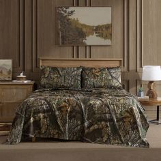 Elevate your bedroom into a serene cabin retreat with this 3-piece Twin Sheet Set featuring the all new Realtree APX® pattern. Cabin Retreat, Bedding Basics, Sheet Sets Full, Twin Sheets, Twin Sheet Sets, King Sheet Sets, Sheet Sets Queen, Bed Sheet Sets, Comforter Set