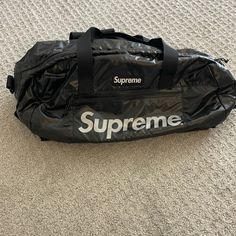 Supreme Gym Bag- Brand New! Black Duffel Bag, Supreme Sticker, Black Duffle Bag, Supreme Bag, London Free, Fabric Boxes, Box Logo, Duffel Bag, Gym Bag