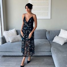 Floral Print Midi Length Dress For Love & Lemons Embroidered, Sequin & Glitter Accents. Concealed Zip Closure At Back V-neck Lace Dress With Floral Embroidery For Party, Summer Lace Midi Dress With Sequins, V-neck Floral Embroidered Lace Party Dress, Floral Embroidered Midi Dress For Date Night, Floral Embroidered Midi Dress For Night Out, Floral Embroidery Midi Dress For Night Out, Midi Length Floral Embroidery Dress For Night Out, Chic Floral Embroidered Dress For Night Out, Lemon Dress